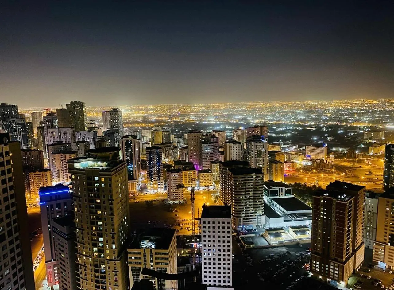 Apartment Next To Pullman Sharjah